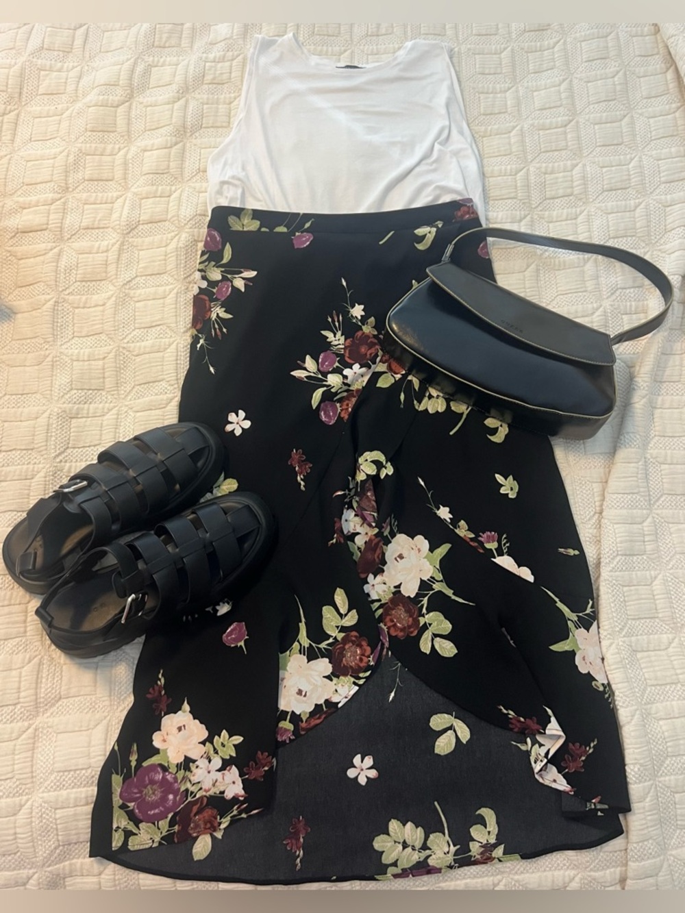 Leith Black Floral Wrap Skirt Midi Ruffle Hem Boho Romantic Women’s Size M - Picture 6 of 6